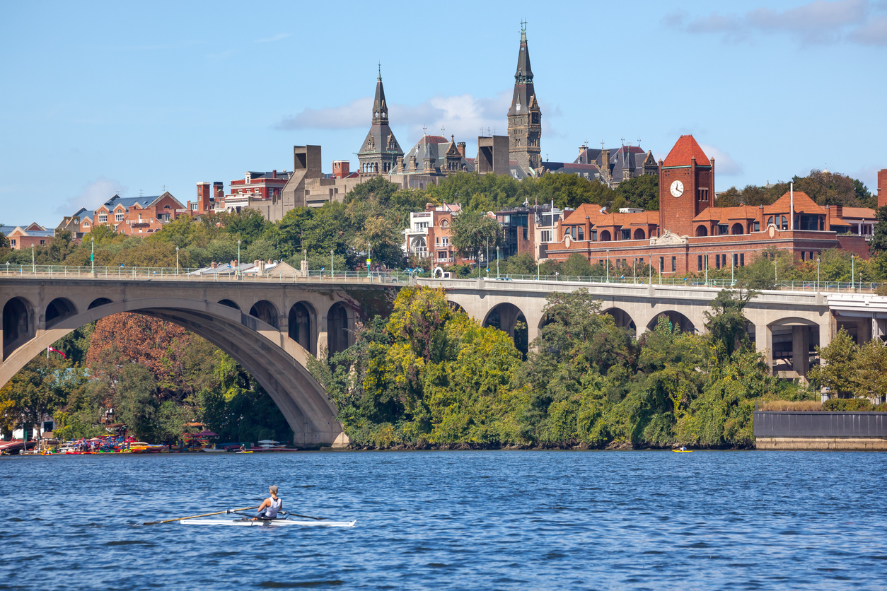 Key Bridge Georgetown University Washington DC Potomac River - Drug and Alcohol Detox in Georgetown concept image
